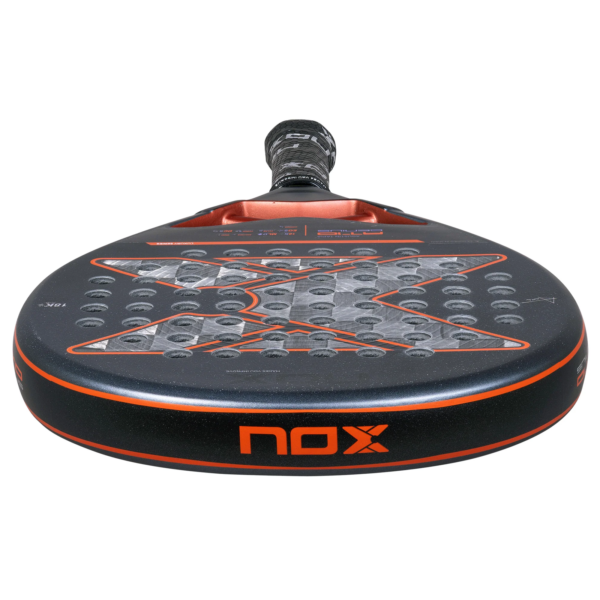 NOX AT10 Genius 18K 2025 by Agustin Tapia Padelschläger – Bild 6